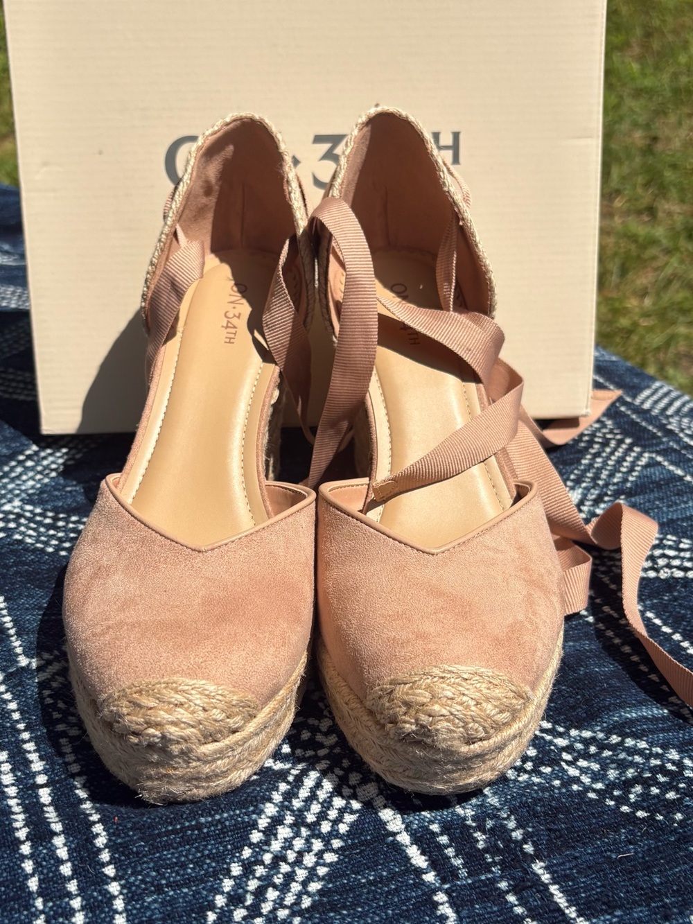 NIB, On 34th Women's Blush Espadrille Platform Wedges, Size 10